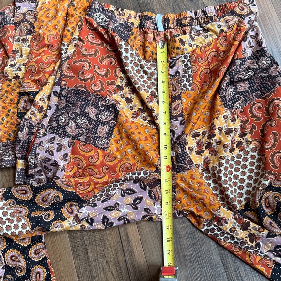 Truth Multicolor Patchwork Design - Picture 16 of 16